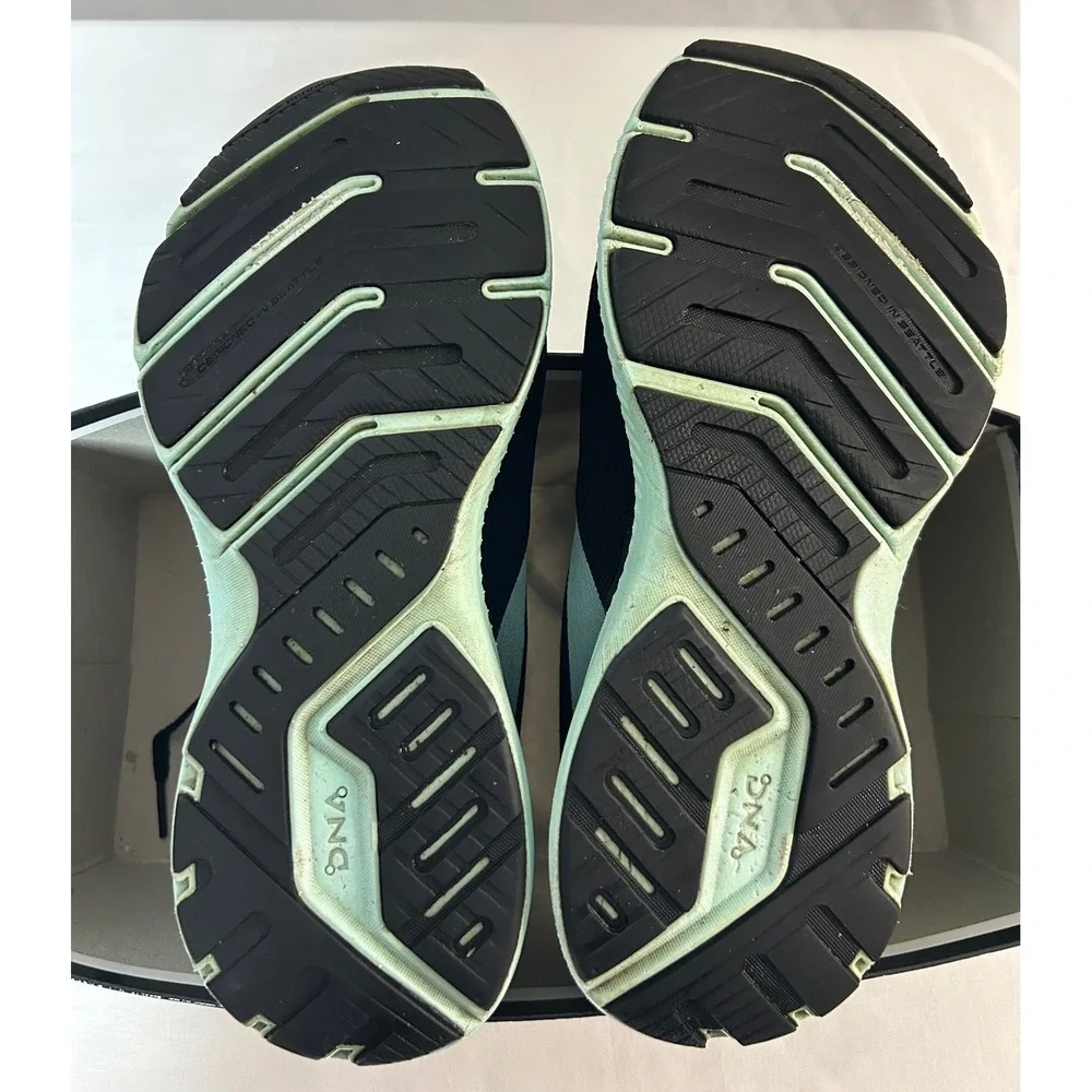 Brooks Launch 8 Womens Running Shoes Black Mint Green Speed Neutral Size  7 - Picture 10 of 16